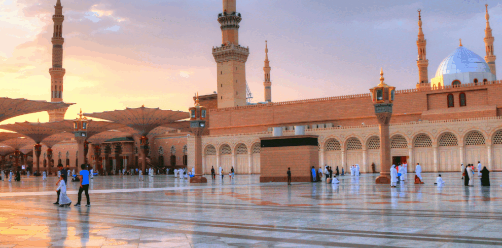 28 Days Best Cheapest Umrah packages from Lahore Karachi Pakistan